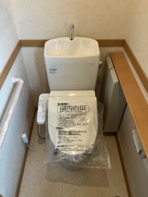 トイレ交換工事(内装なし)